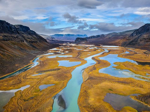 Jan 15 sarek-sweden-rapa-aerial_87541_990x742