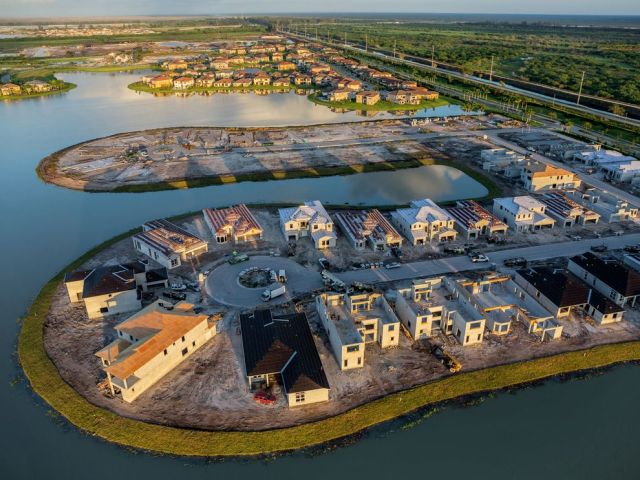 Feb 06 palm-beach-miami-steinmetz_88102_990x742